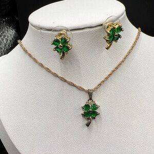 Rhinestone 4-leaf clover necklace and earrings set